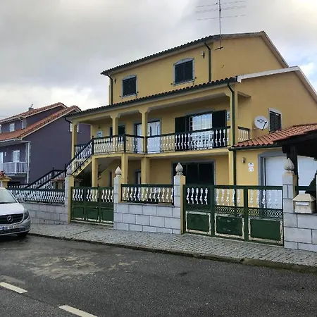 Charming House In Cortiçada With Balcony&mountain View Casa de Férias Corticada (Aguiar da Beira)