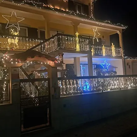 Holiday home Charming House In Corticada With Balcony And Mountain View *