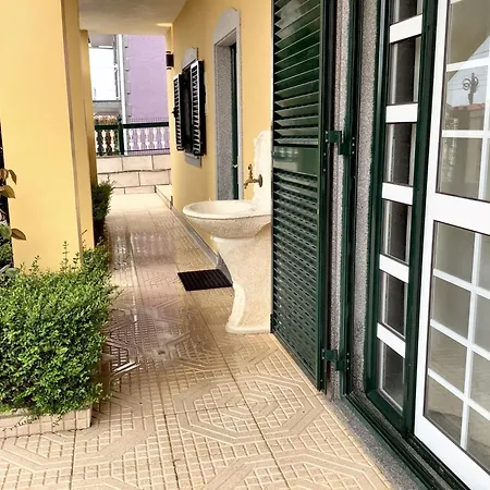 Charming House In Corticada With Balcony And Mountain View Corticada (Aguiar da Beira)