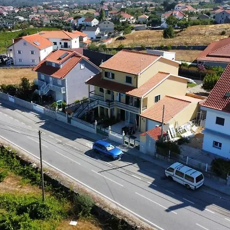 Charming House In Corticada With Balcony And Mountain View Corticada (Aguiar da Beira)