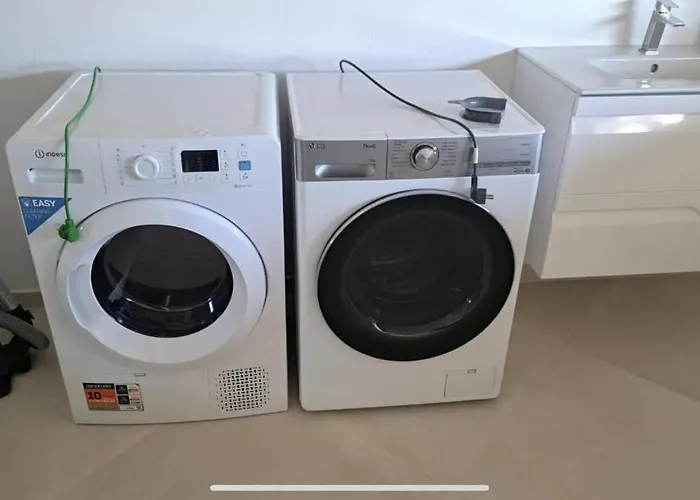 Charming House In Corticada With Balcony And Mountain View