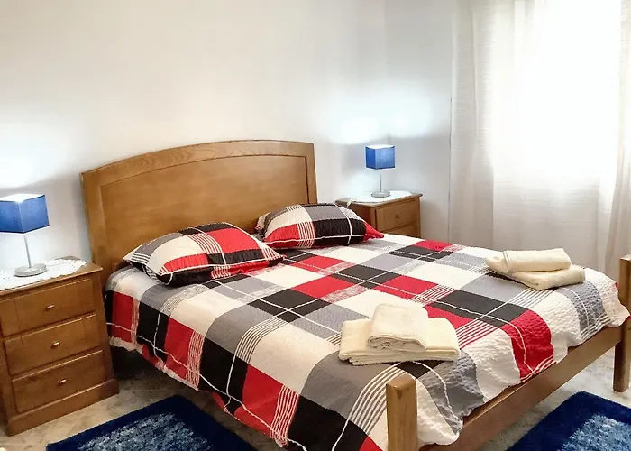 Charming House In Corticada With Balcony And Mountain View