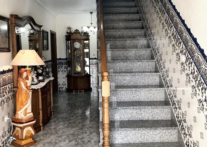 Feriehus Charming House In Corticada With Balcony And Mountain View Corticada (Aguiar da Beira)